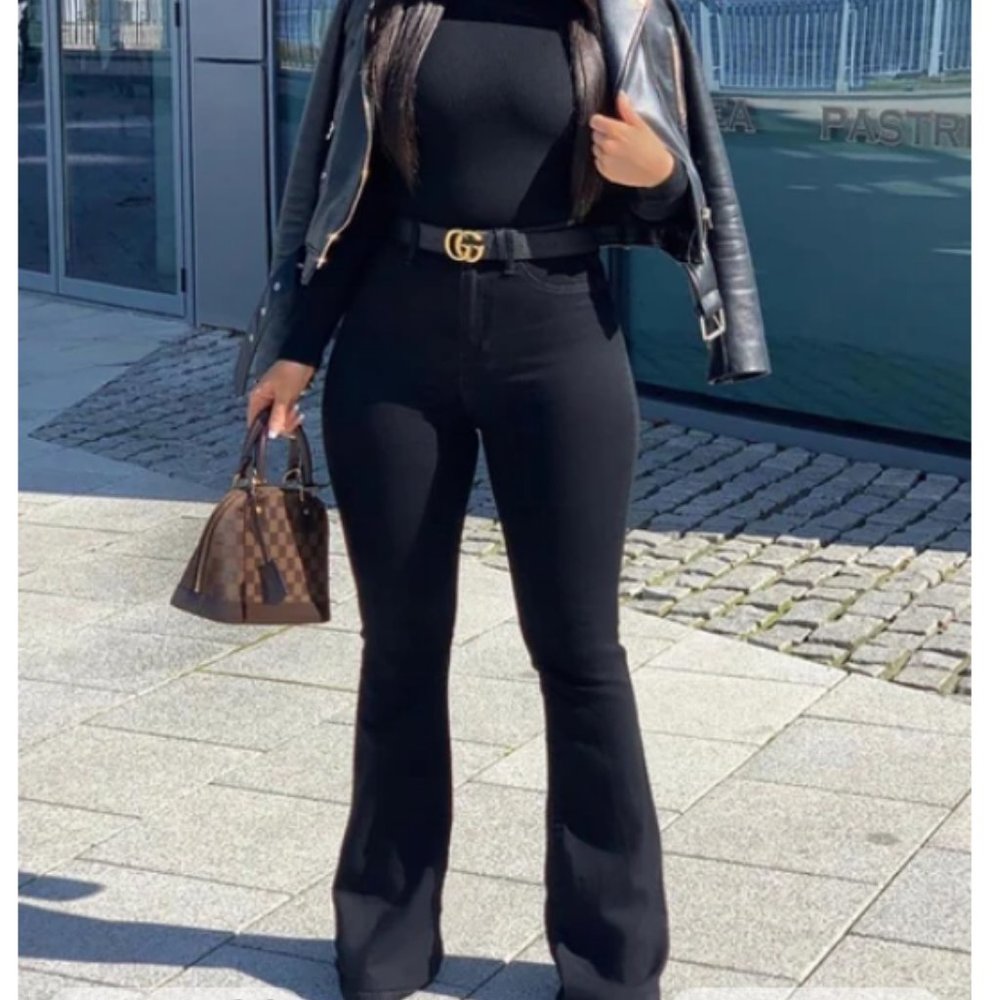 Fashion Nova Flared Jeans